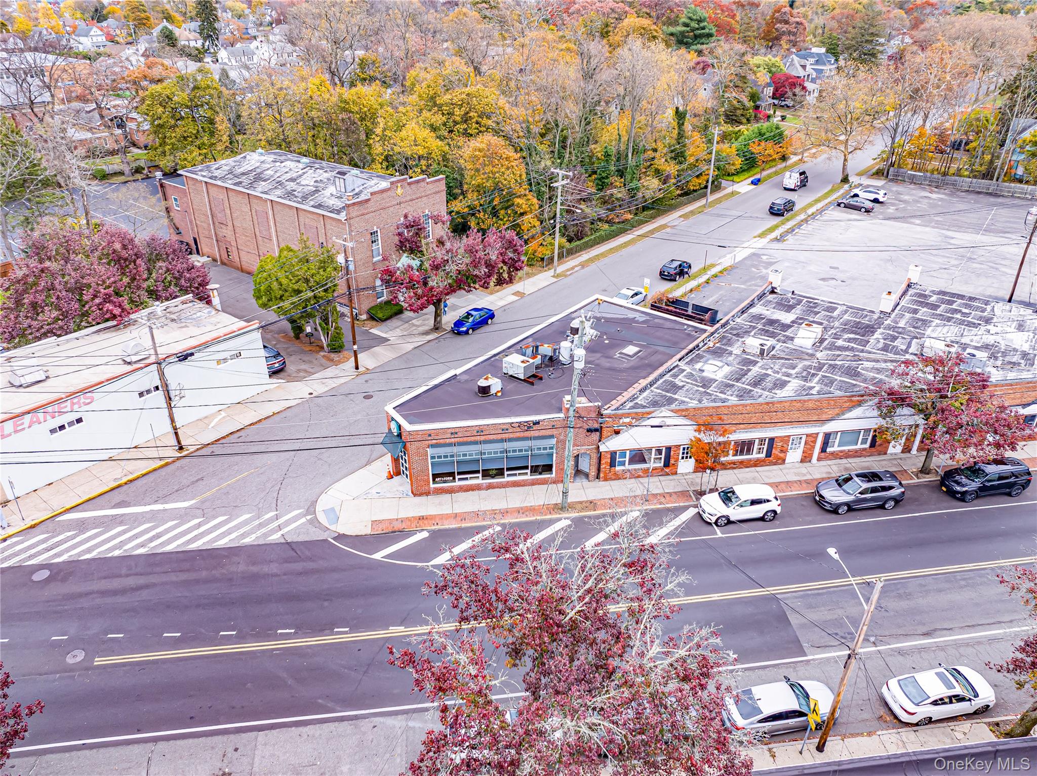 159 Broadway, Amityville, NY 11701