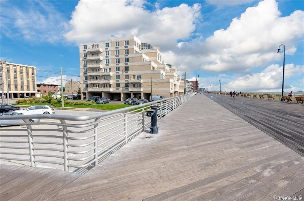 475 W Broadway # B2, Long Beach, NY 11561
