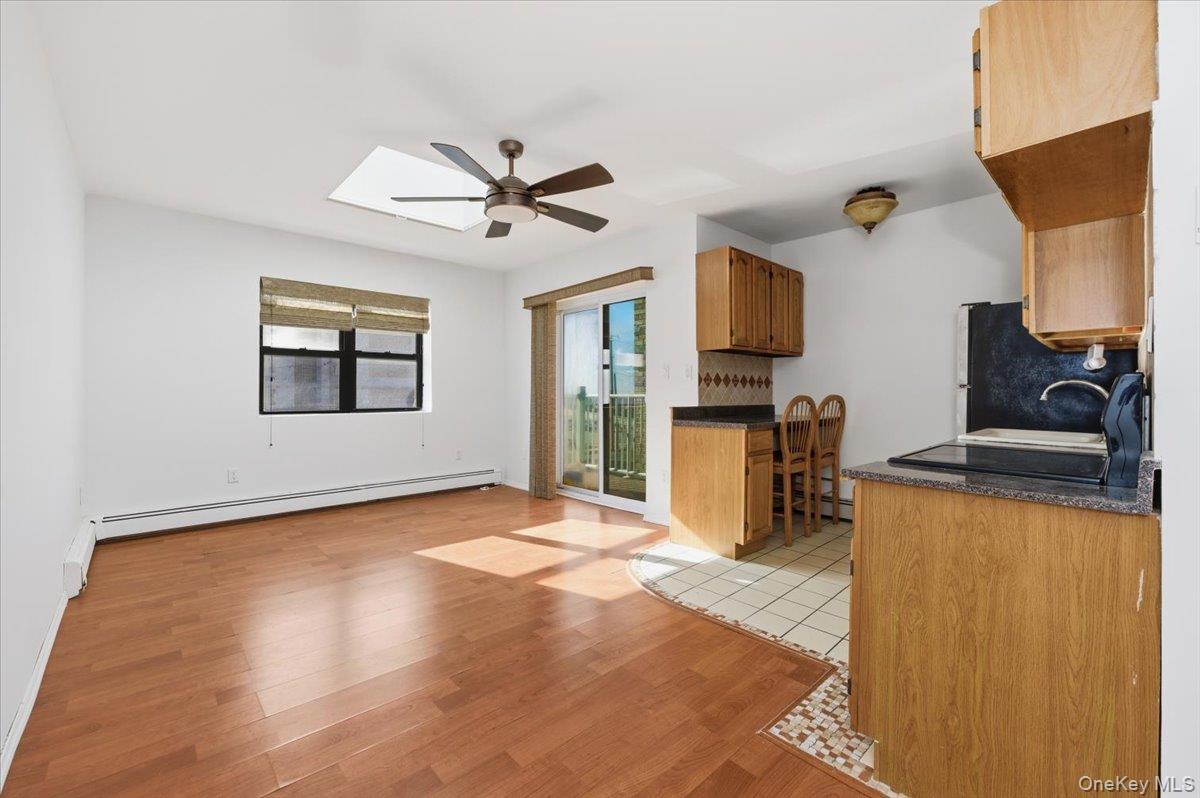 475 W Broadway # B2, Long Beach, NY 11561