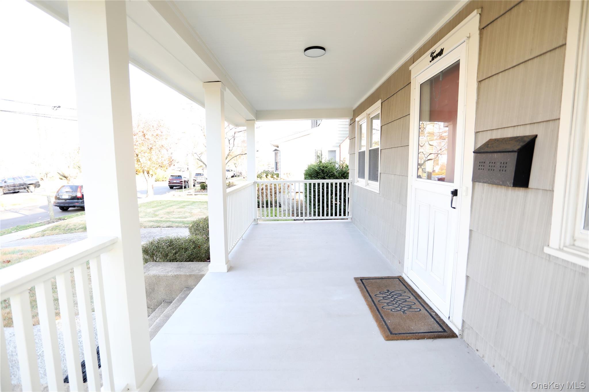 20 Fairmount Boulevard, Garden City, NY 11530