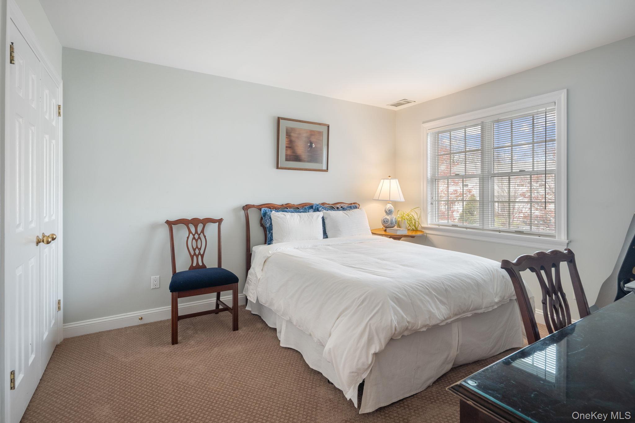 19 Club Court, Pleasantville, NY 10570