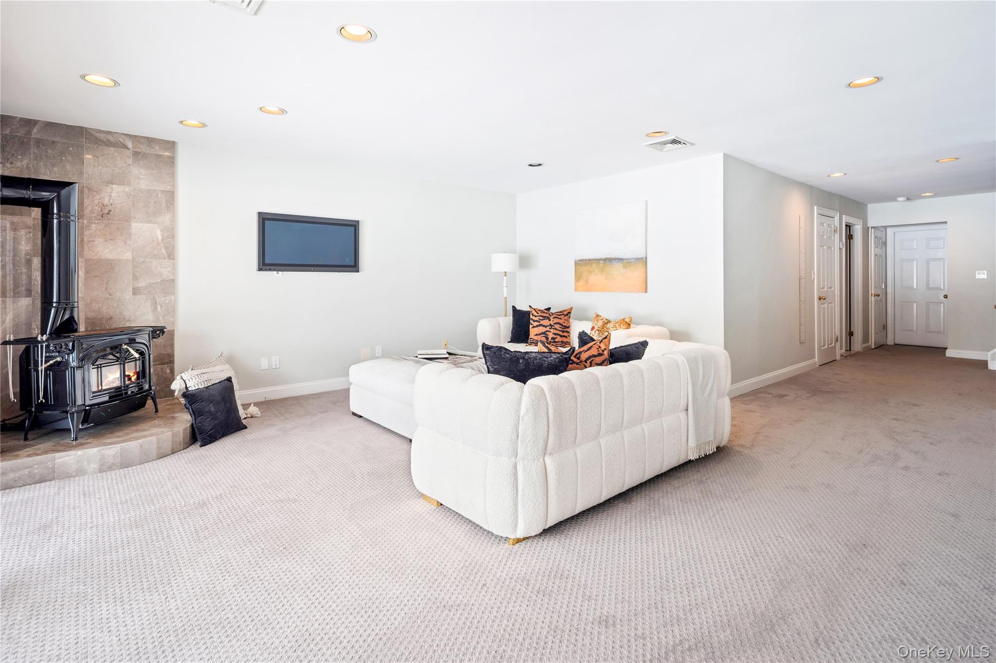 19 Club Court, Pleasantville, NY 10570