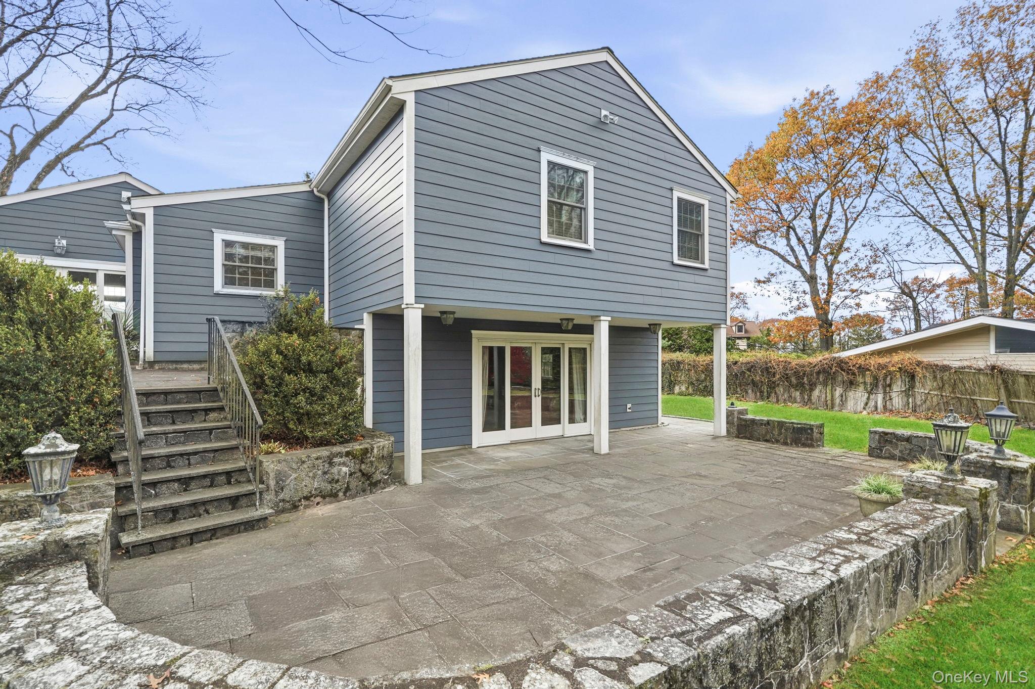 25 Andrea Lane, Scarsdale, NY 10583