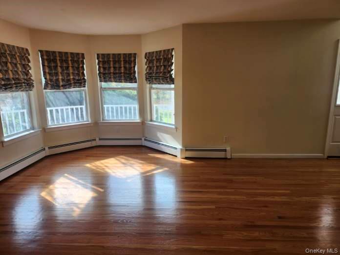 4 Gatz Road, Riverhead, NY 11901