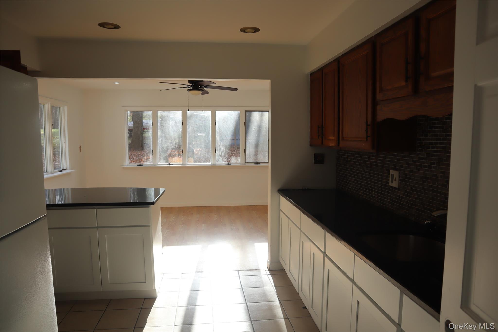 1432 E Mombasha Road, Monroe, NY 10950