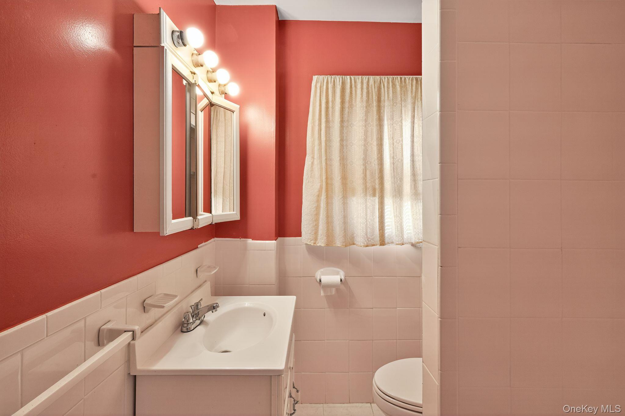 82 E Clinton Avenue, Roosevelt, NY 11575