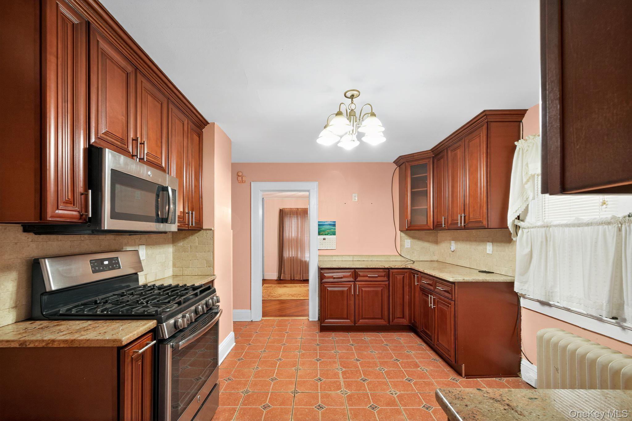 82 E Clinton Avenue, Roosevelt, NY 11575