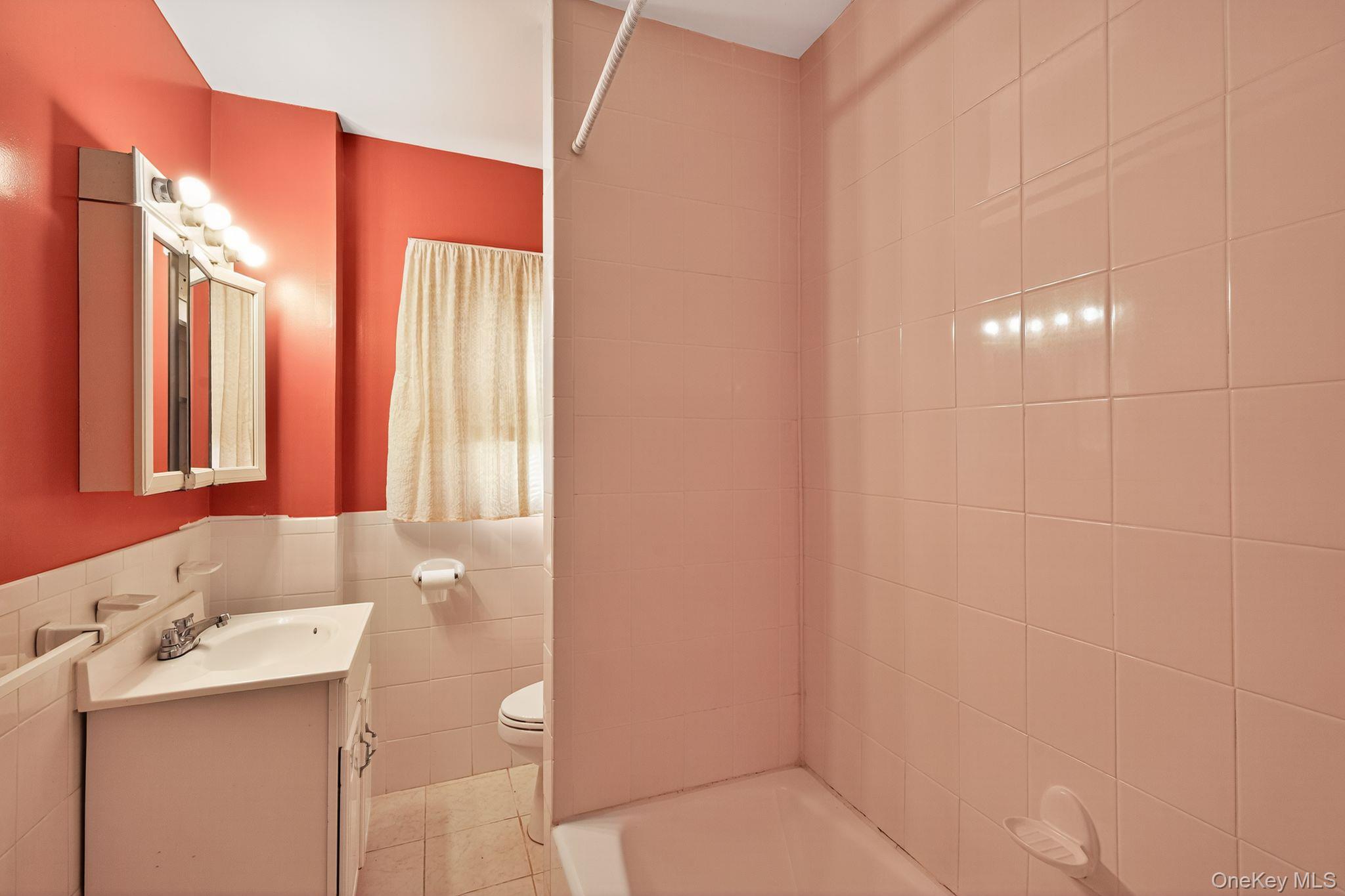 82 E Clinton Avenue, Roosevelt, NY 11575