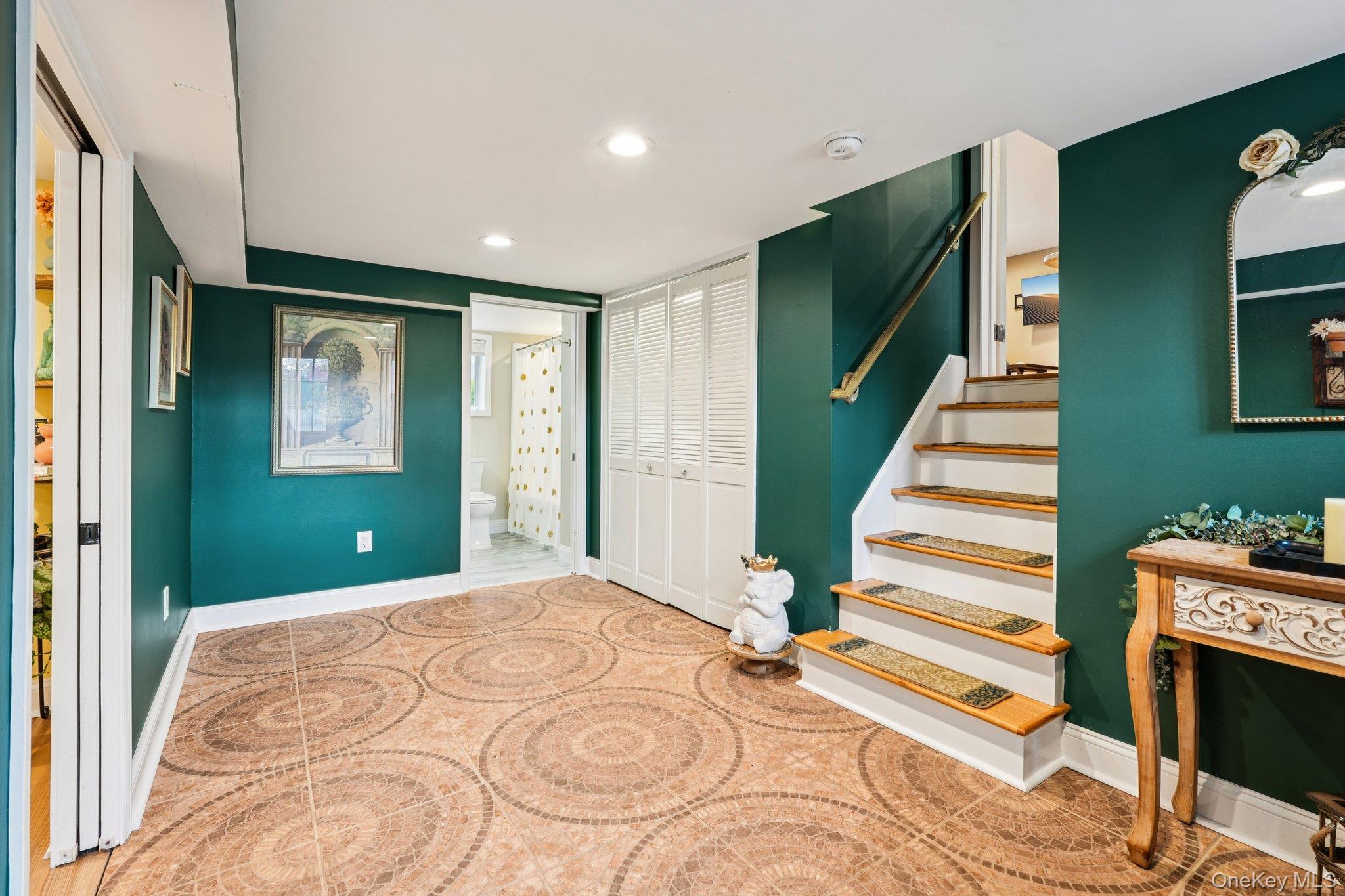 3 Garden Drive, New Windsor, NY 12553