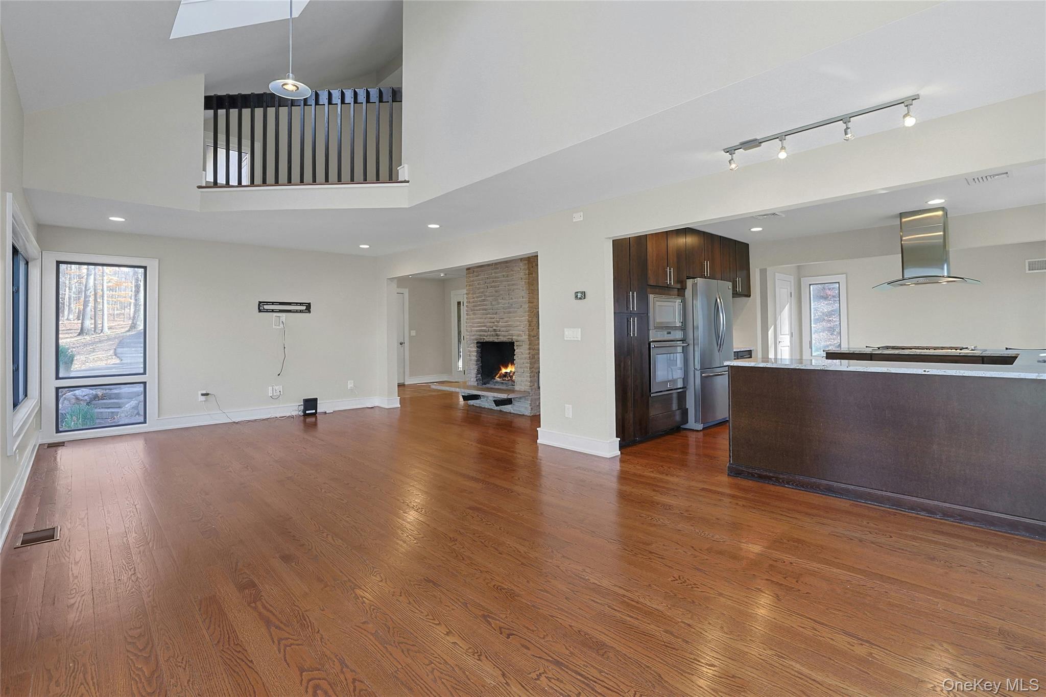 300 Clausland Mountain Road, Blauvelt, NY 10913