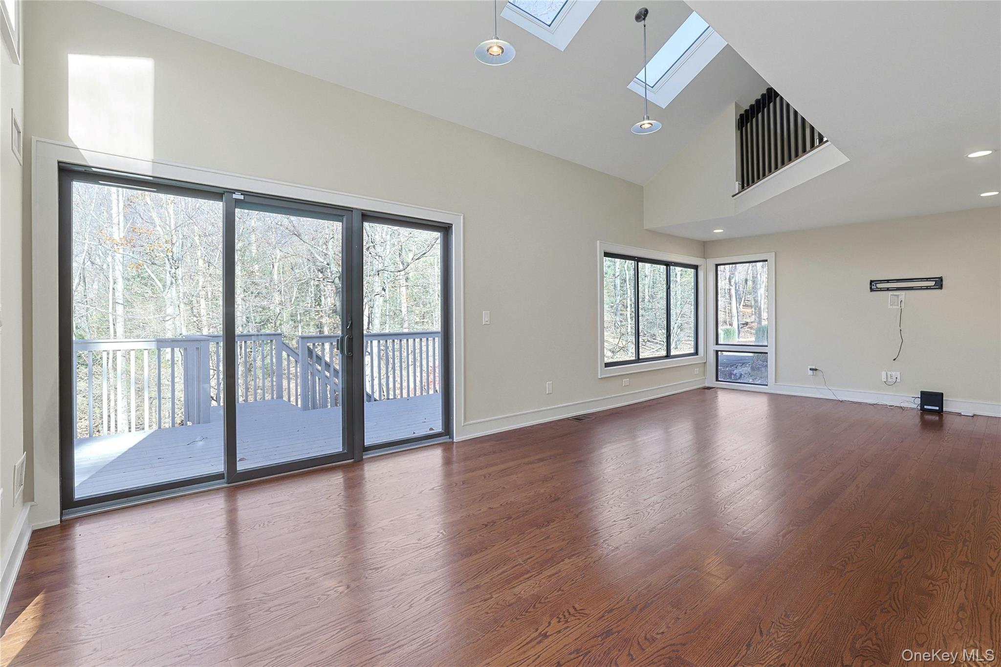 300 Clausland Mountain Road, Blauvelt, NY 10913