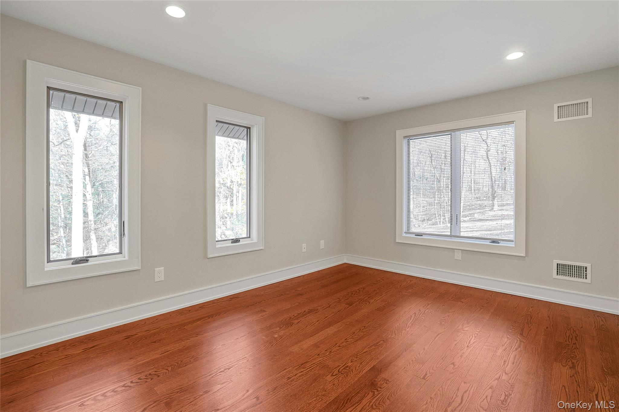 300 Clausland Mountain Road, Blauvelt, NY 10913