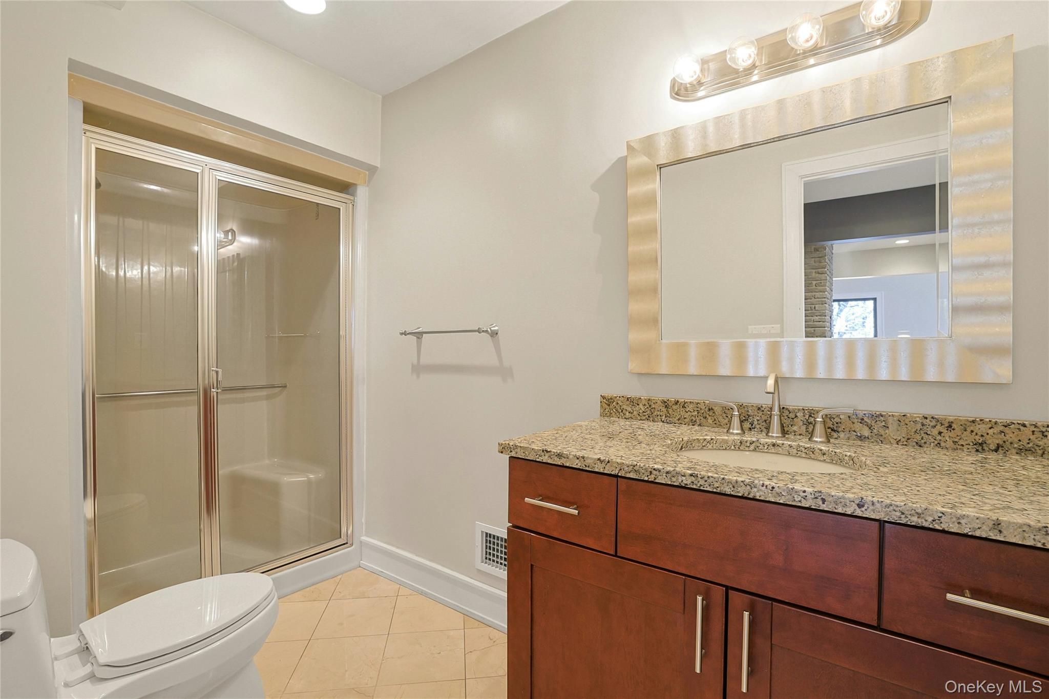 300 Clausland Mountain Road, Blauvelt, NY 10913