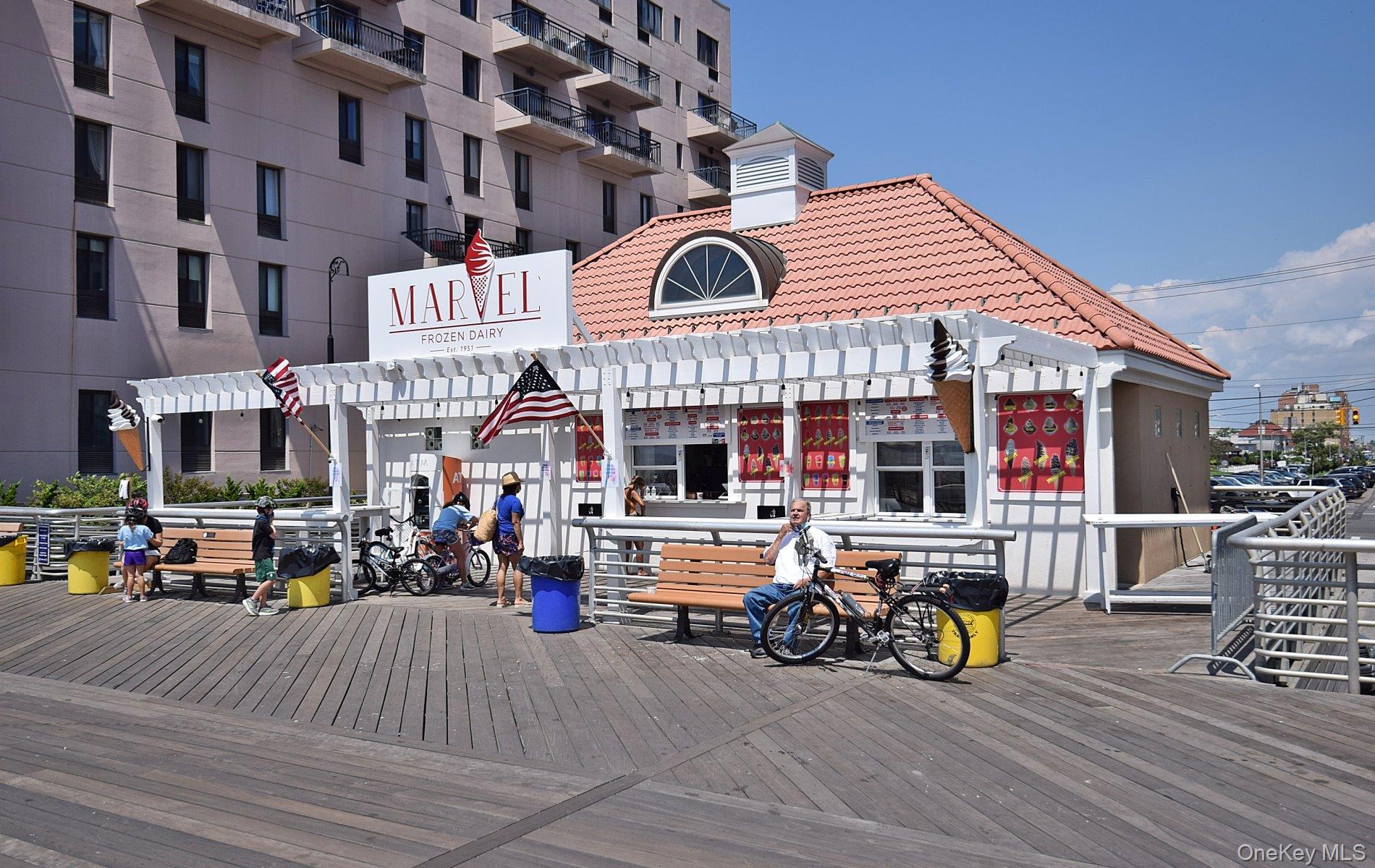 100 W Broadway # 6HH, Long Beach, NY 11561