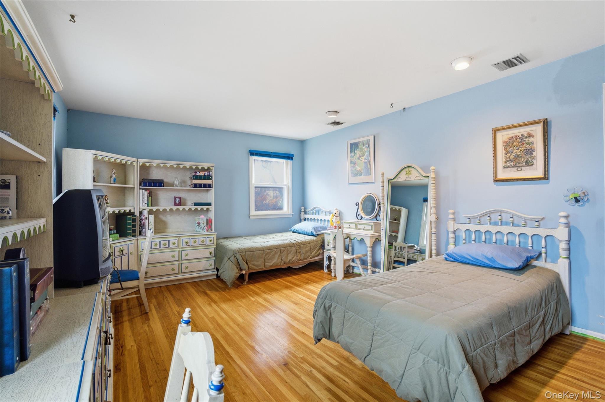 7 Helaine Court, Orangeburg, NY 10962