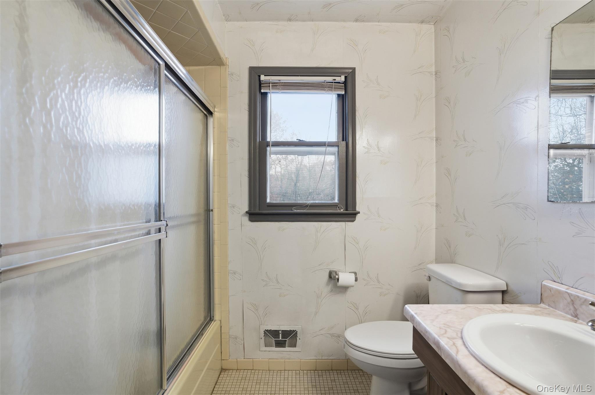 7 Helaine Court, Orangeburg, NY 10962