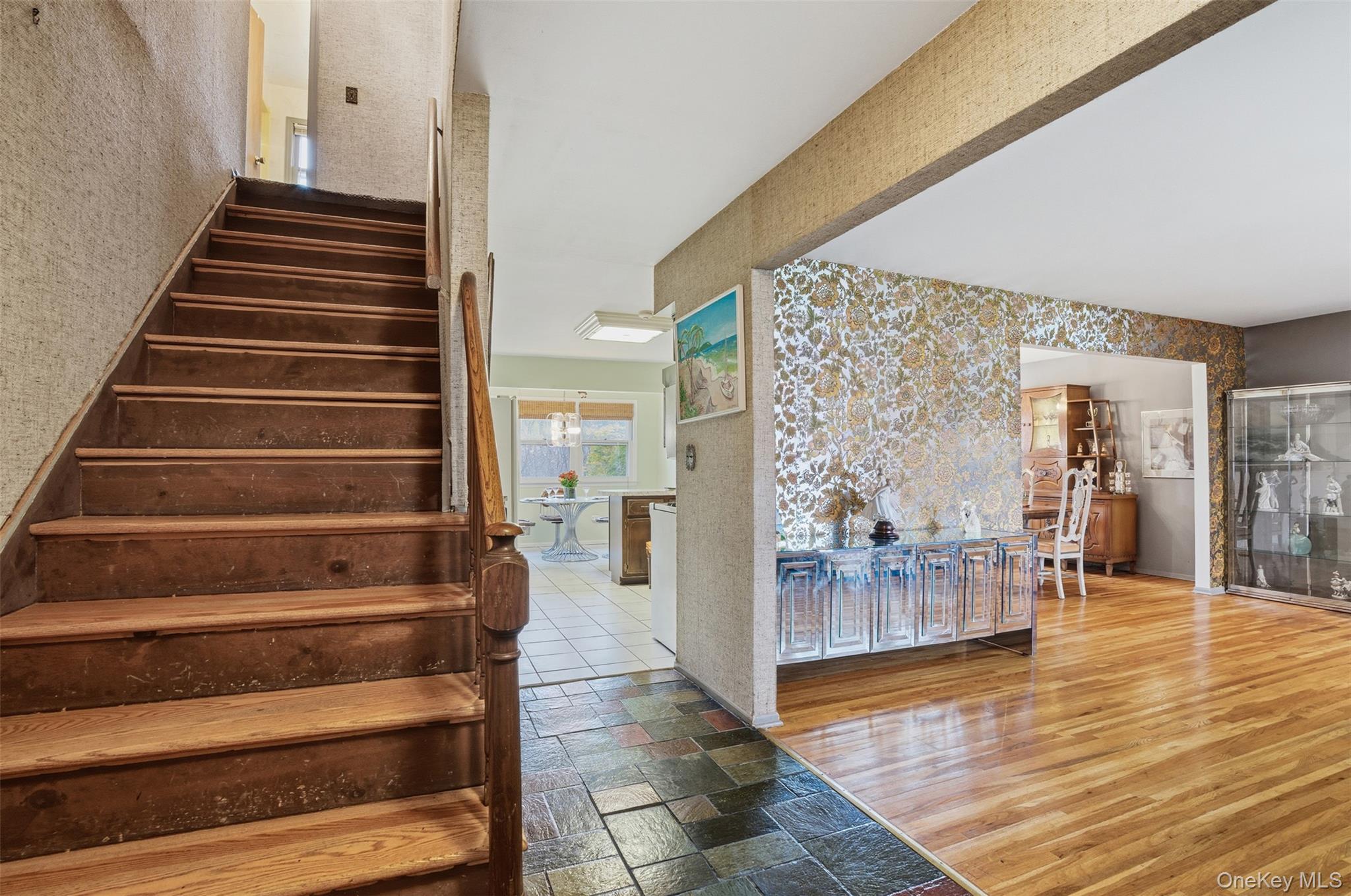 7 Helaine Court, Orangeburg, NY 10962