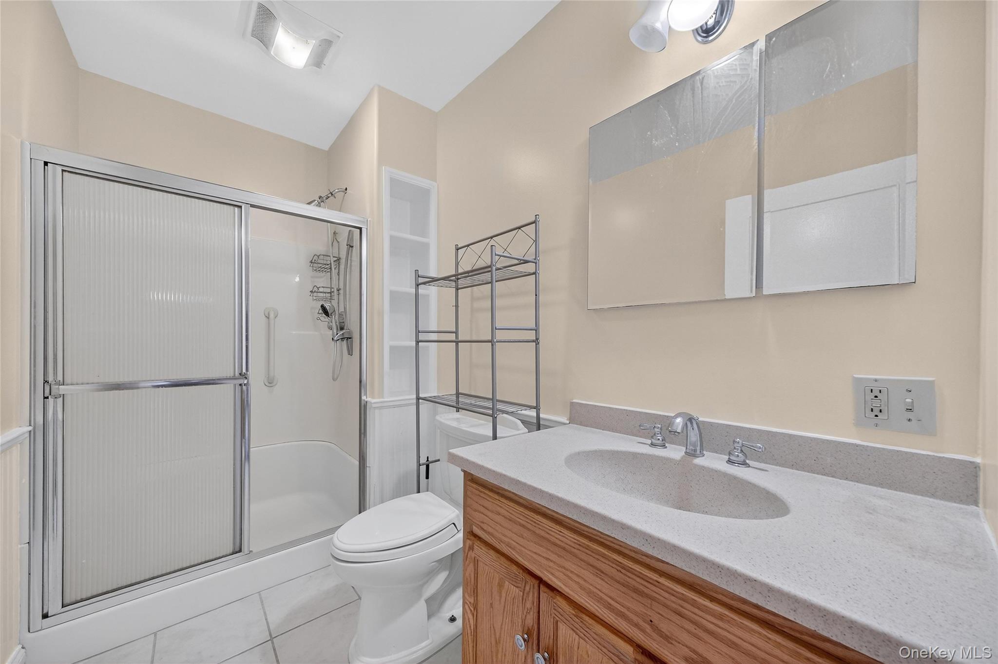 11 Zimmer Avenue # 2, Poughkeepsie, NY 12601