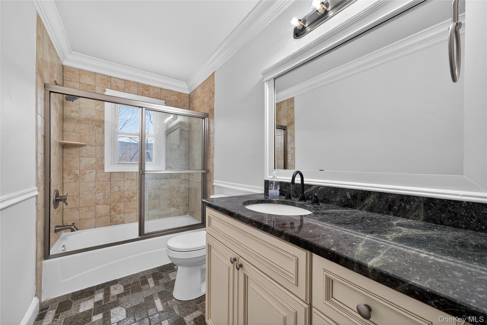 36 Sands Point Road, Washingtonville, NY 10992