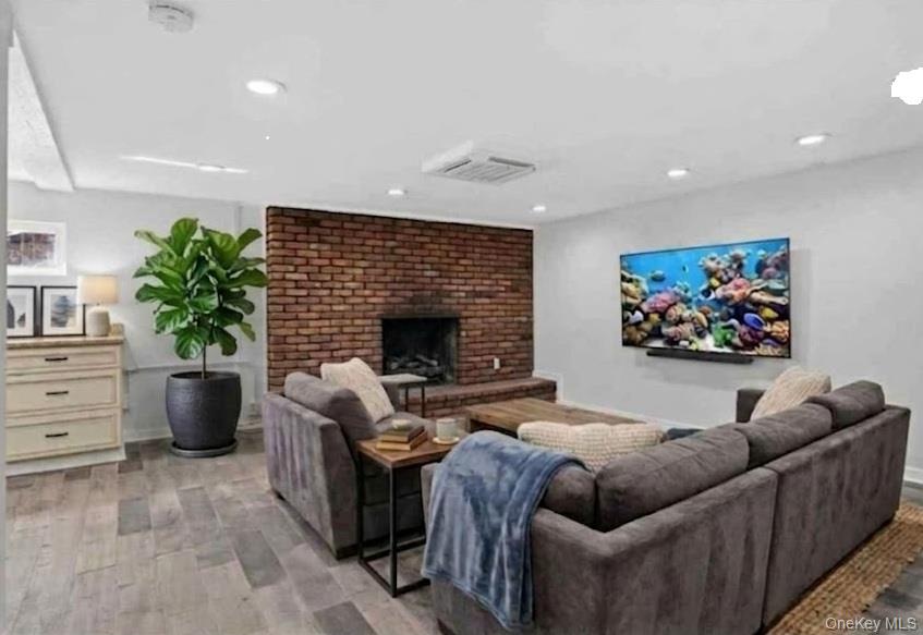 36 Sands Point Road, Washingtonville, NY 10992