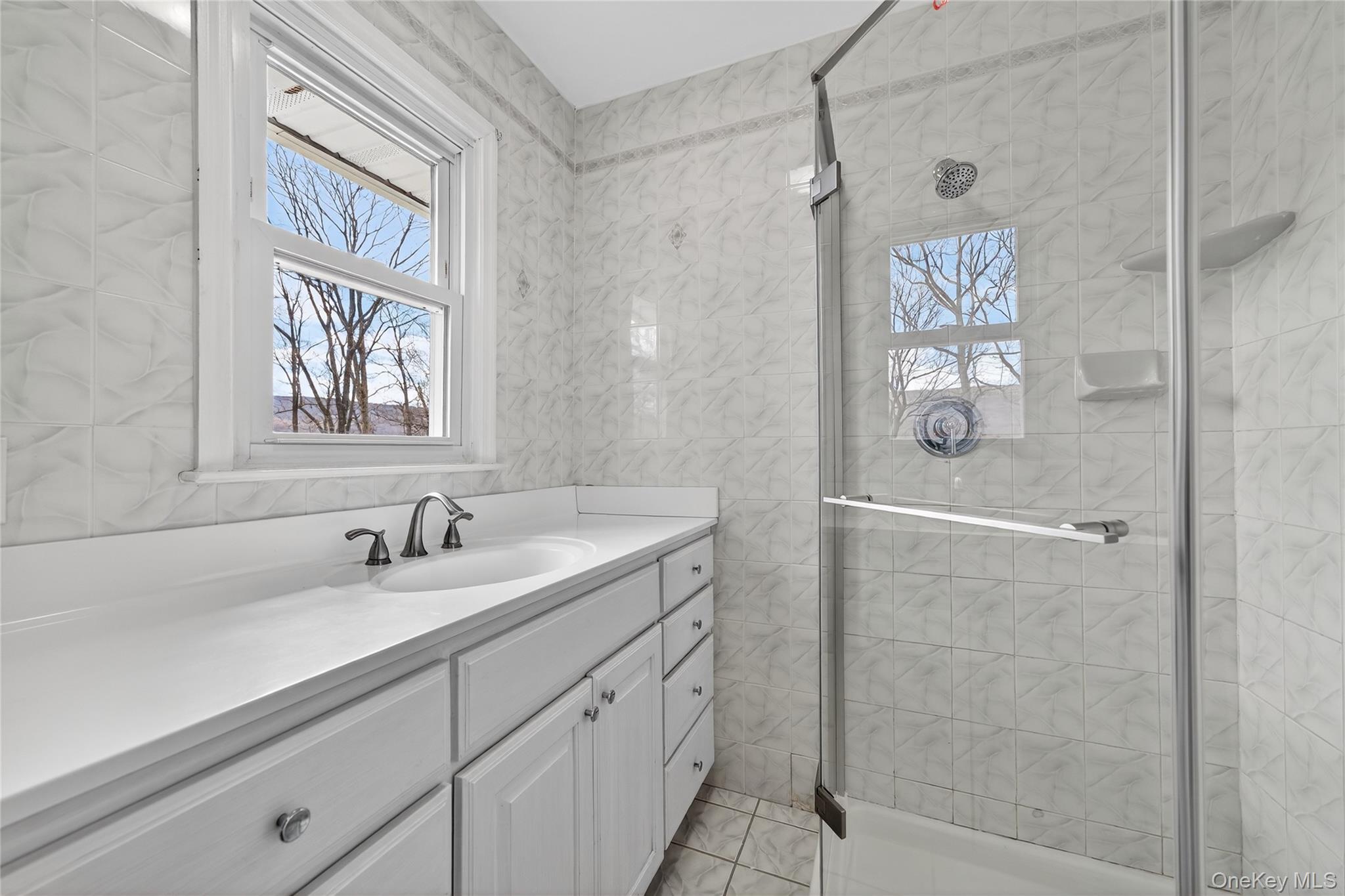 36 Sands Point Road, Washingtonville, NY 10992