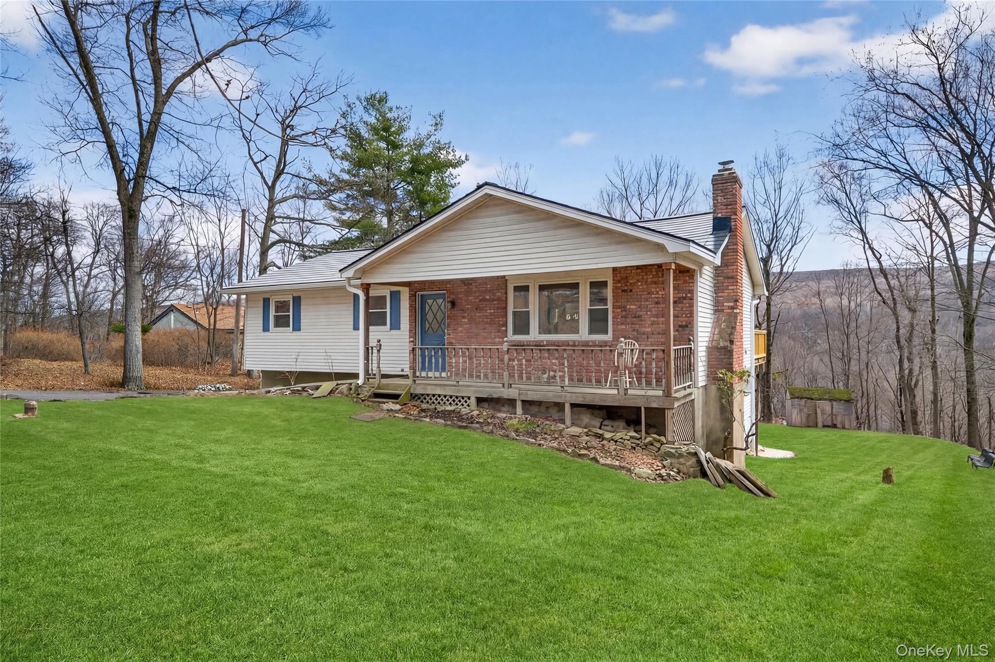 36 Sands Point Road, Washingtonville, NY 10992