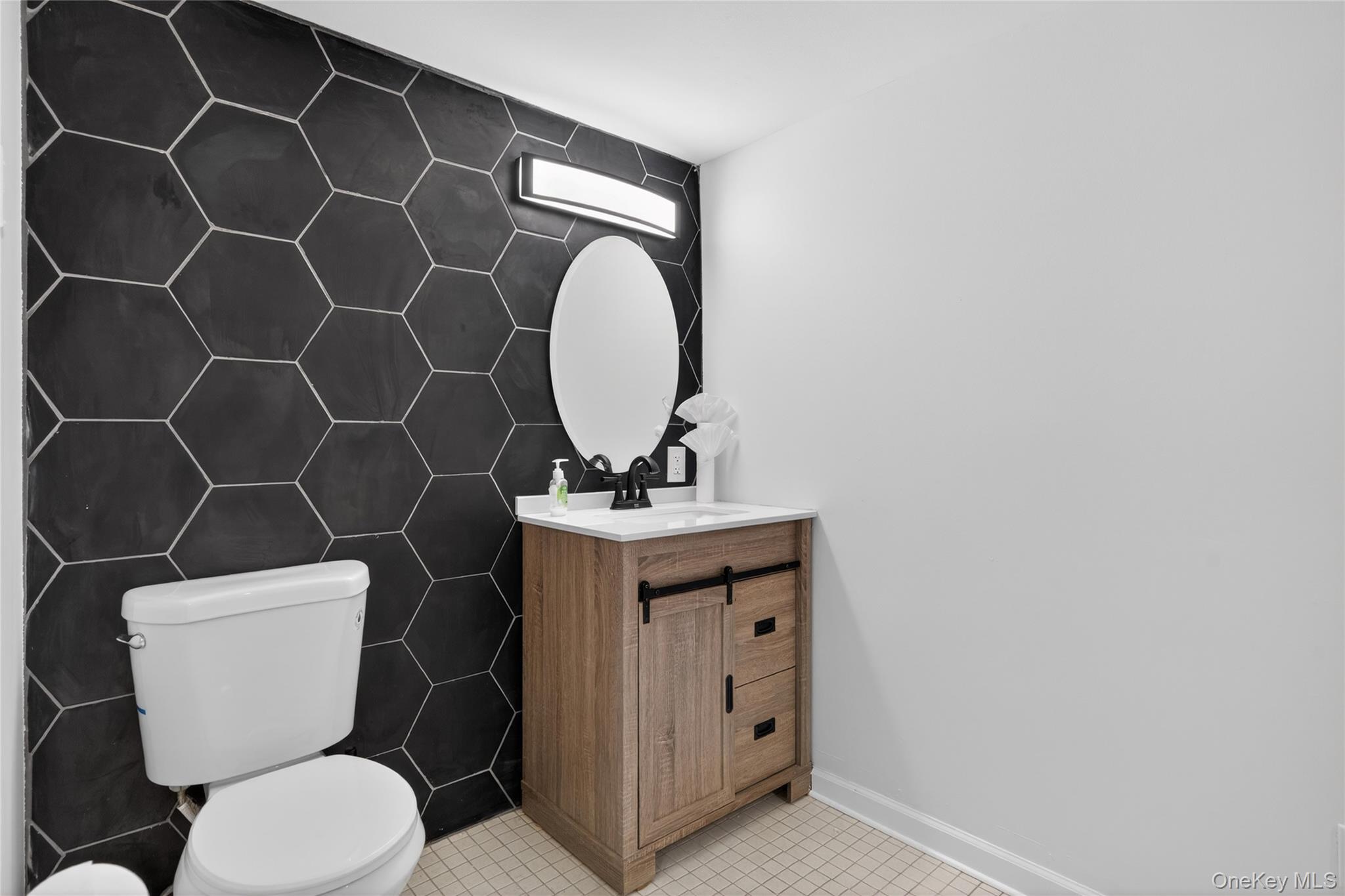 36 Sands Point Road, Washingtonville, NY 10992