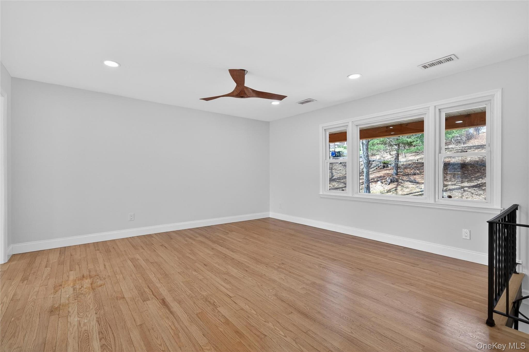 36 Sands Point Road, Washingtonville, NY 10992