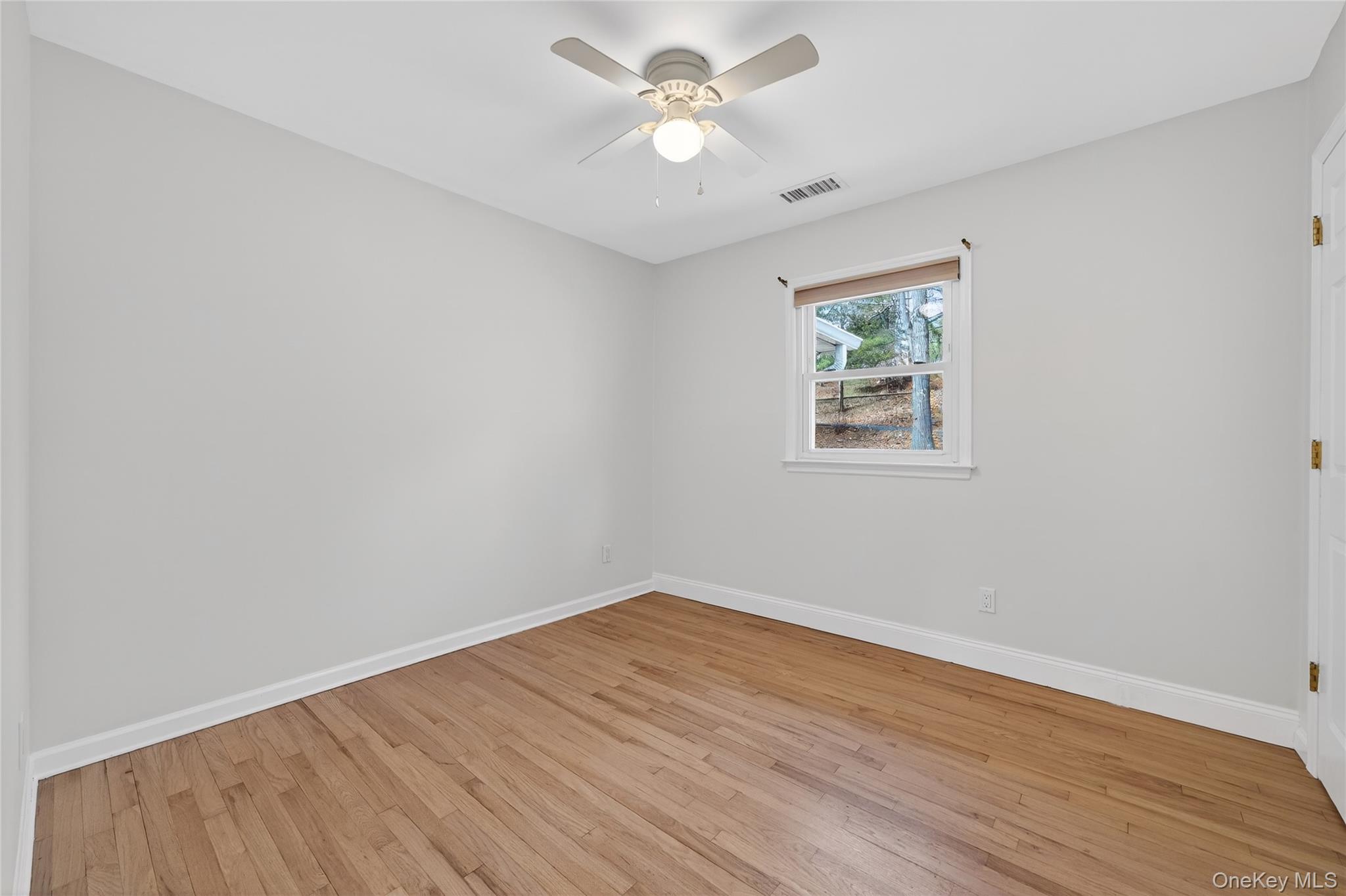 36 Sands Point Road, Washingtonville, NY 10992