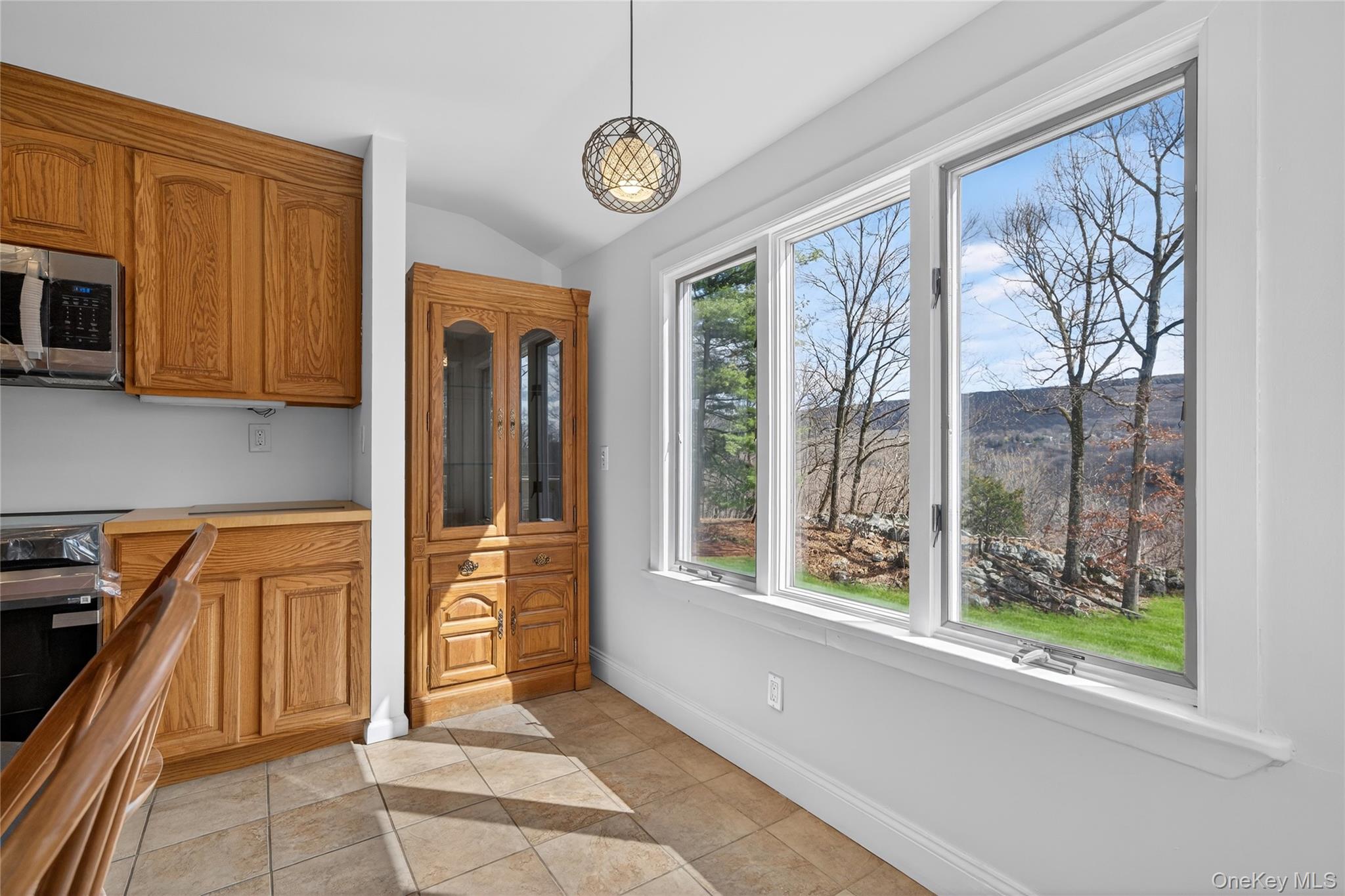 36 Sands Point Road, Washingtonville, NY 10992