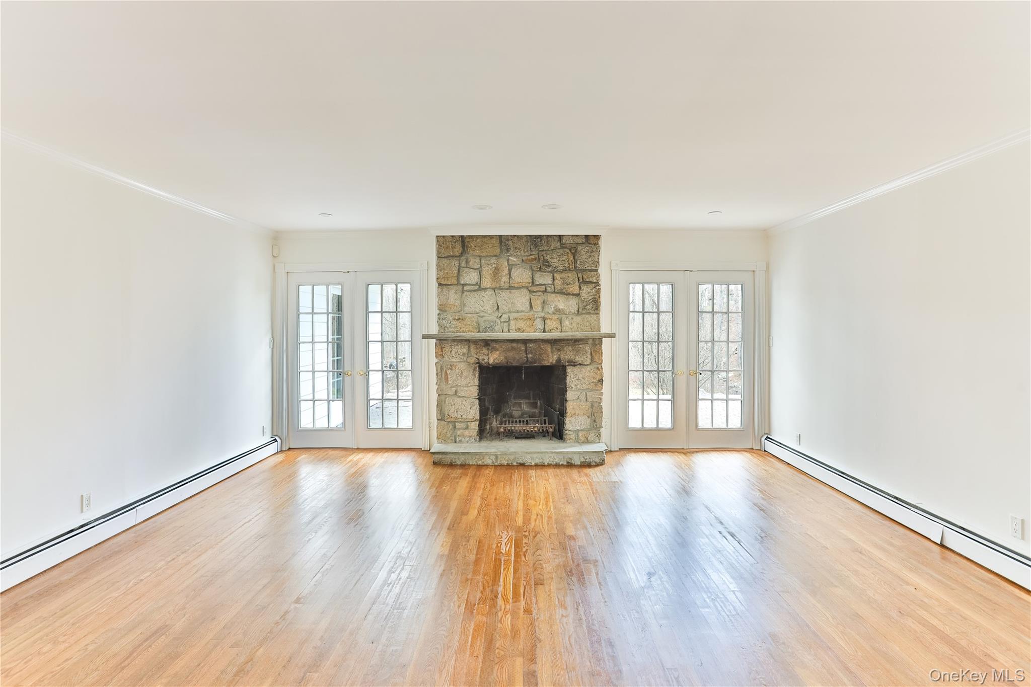 65 Red Oak Lane, Mount Kisco, NY 10549