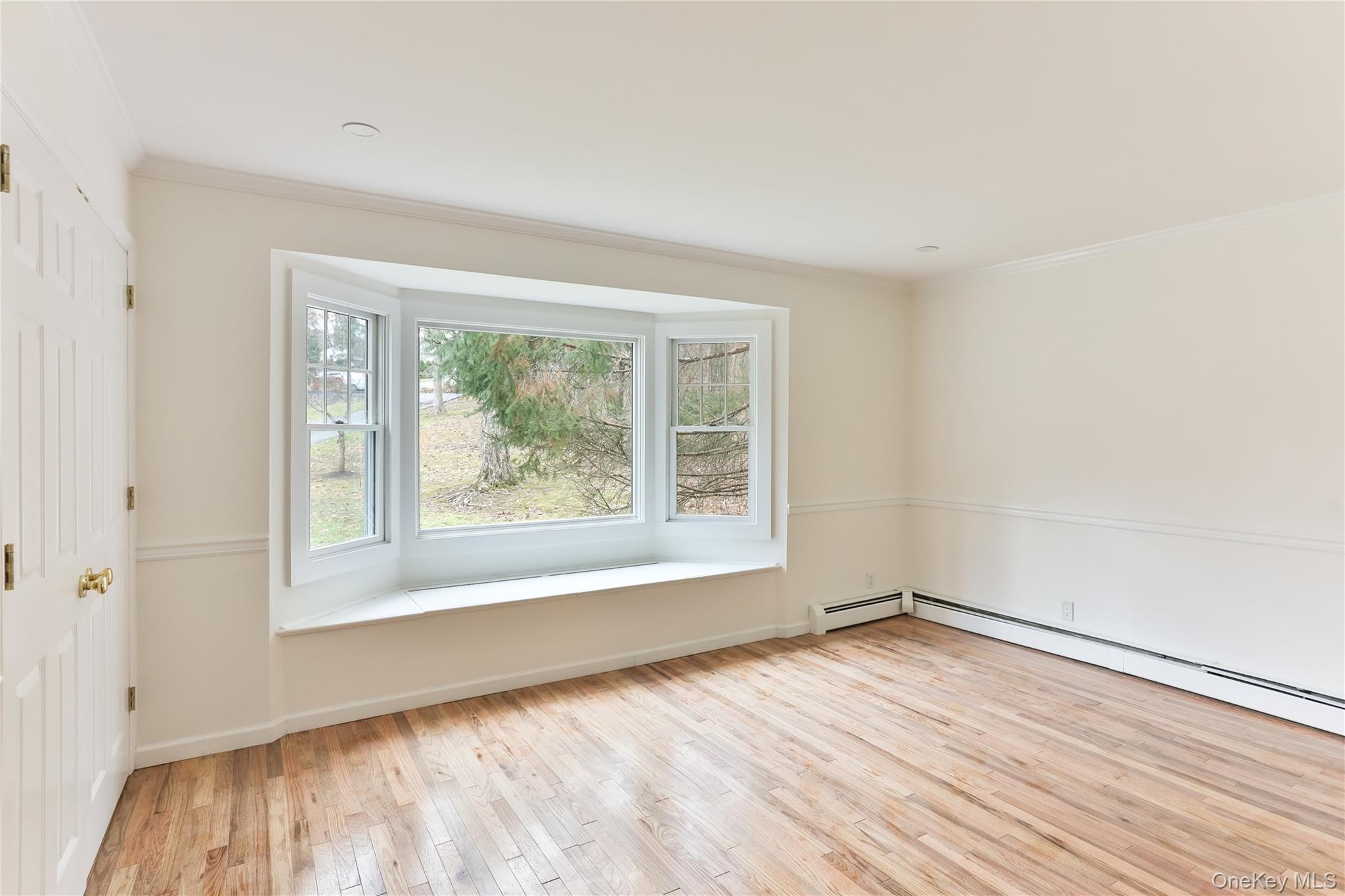 65 Red Oak Lane, Mount Kisco, NY 10549