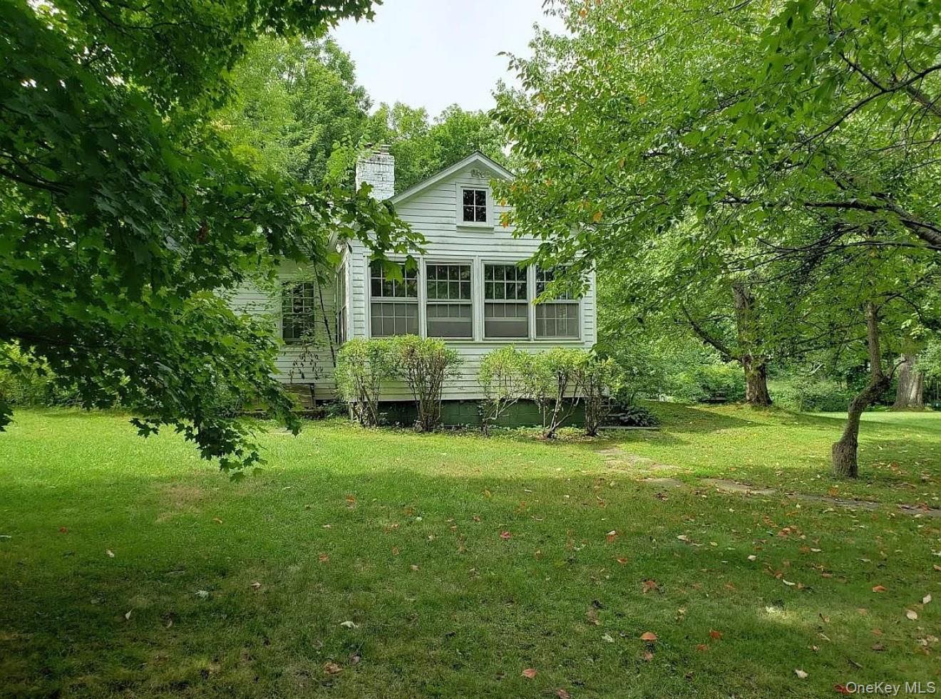 717 Spring Lake, Red Hook, NY 12571