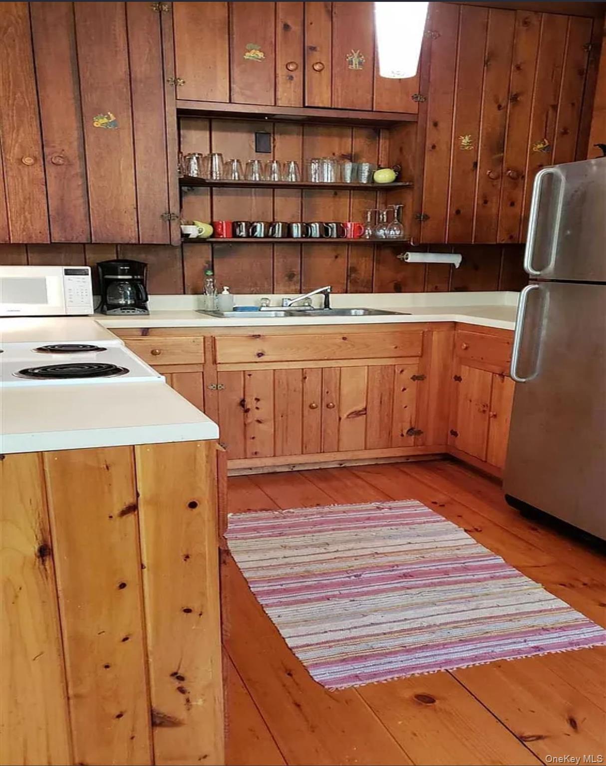 717 Spring Lake, Red Hook, NY 12571