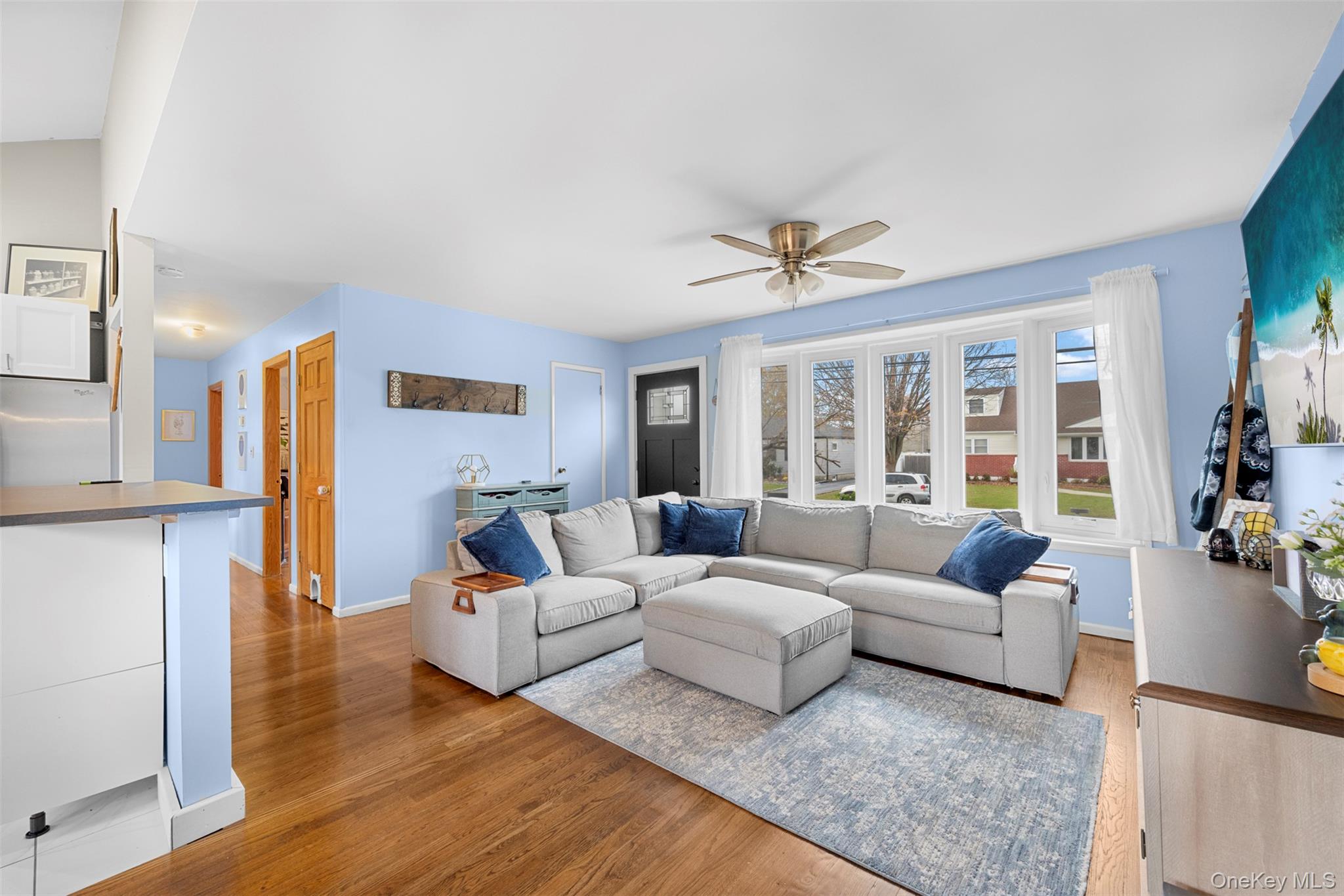 15 Goldsmith Avenue, Greenlawn, NY 11740