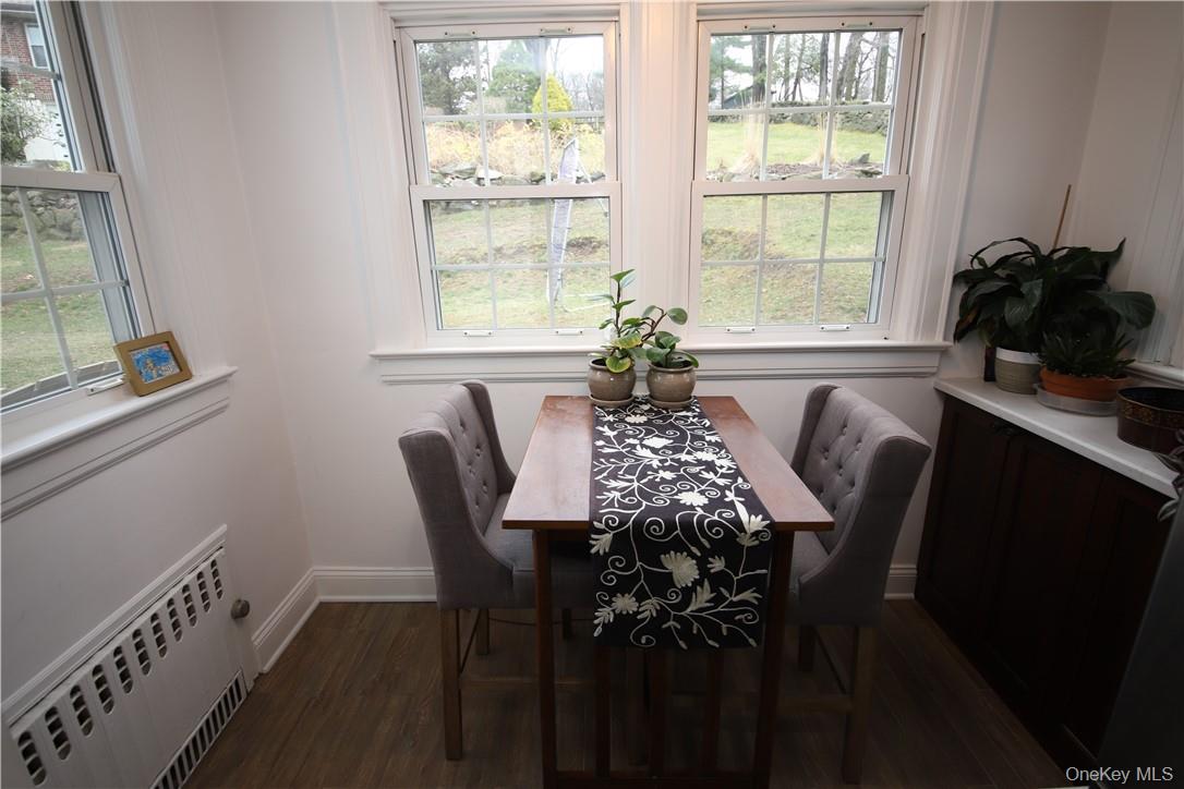 15 Beacon Hill Road, Ardsley, NY 10502