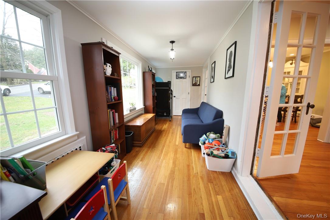 15 Beacon Hill Road, Ardsley, NY 10502