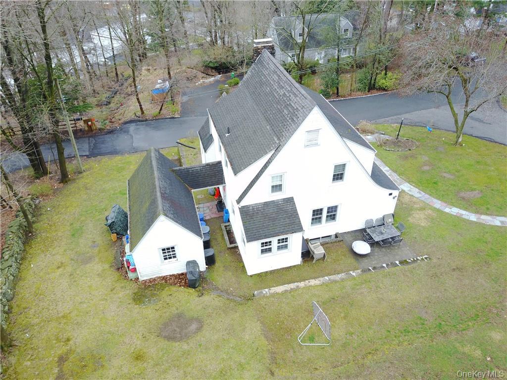 15 Beacon Hill Road, Ardsley, NY 10502