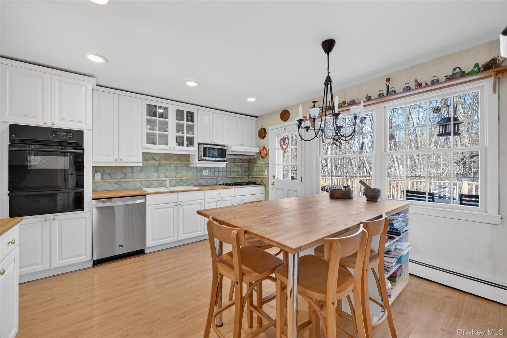 38 E Mayer Drive, Suffern, NY 10901