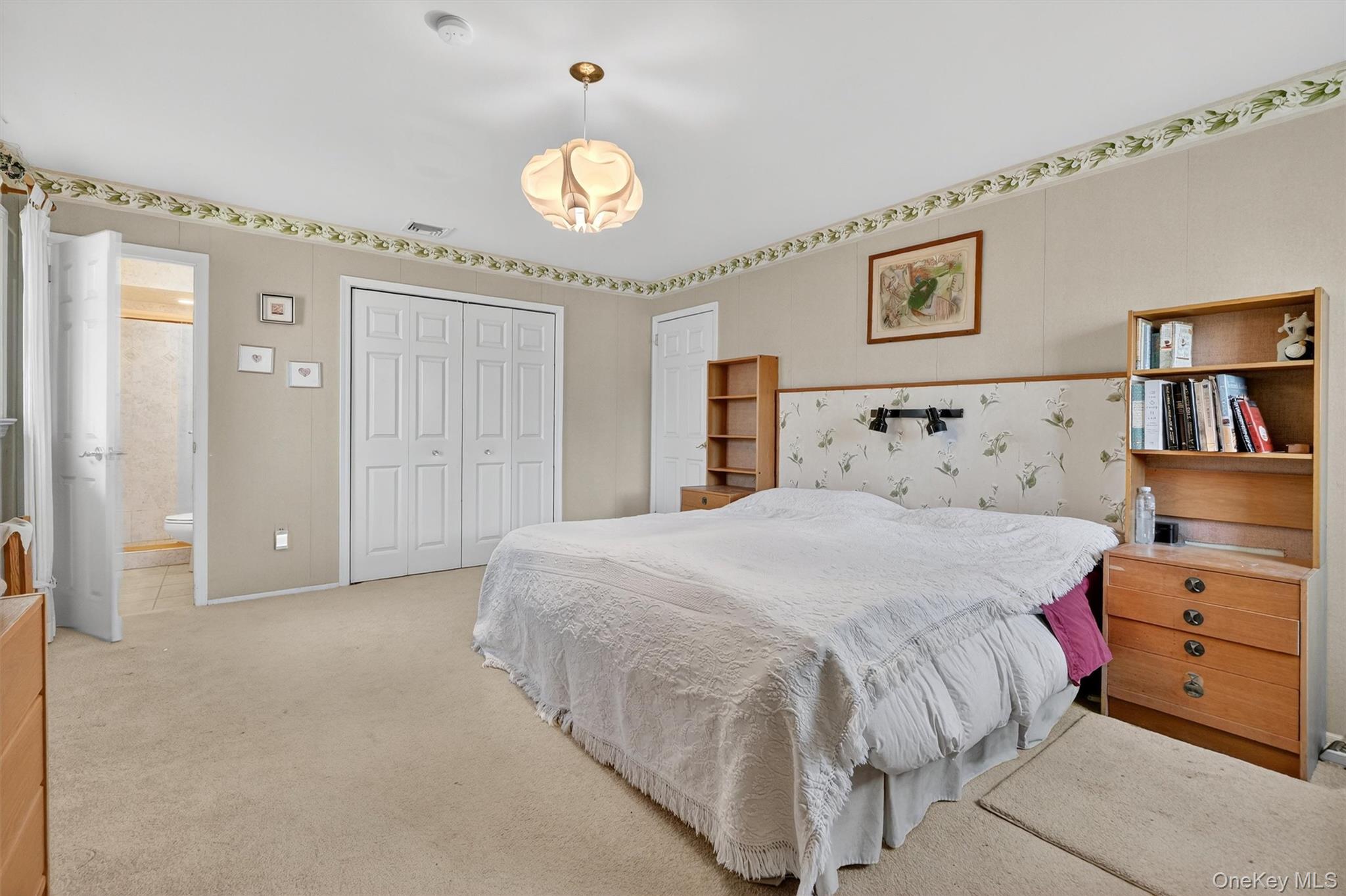 38 E Mayer Drive, Suffern, NY 10901