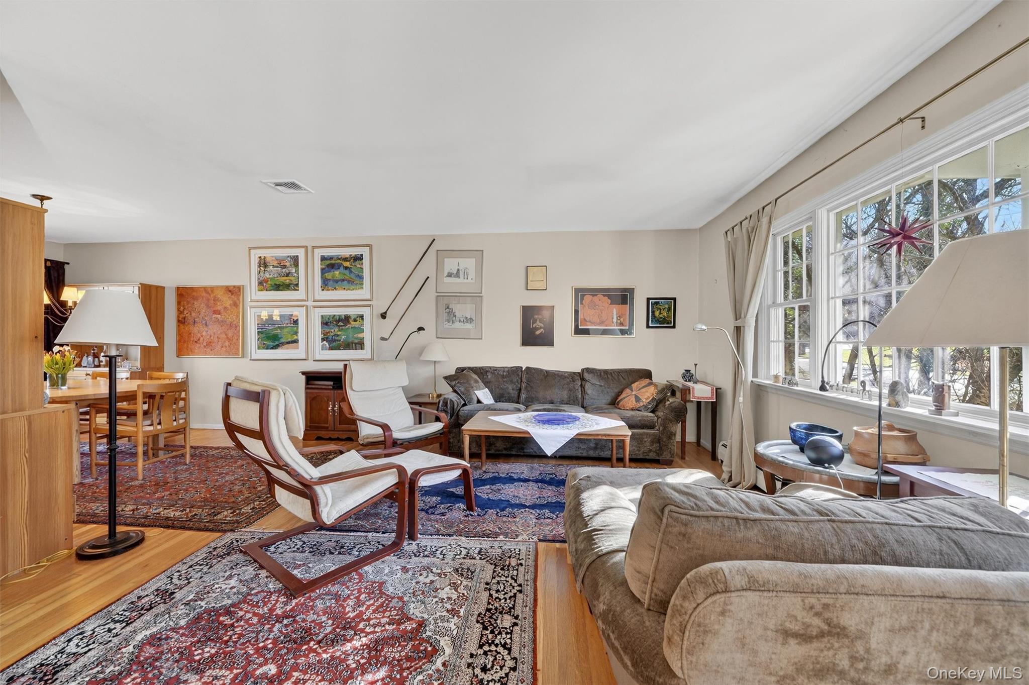 38 E Mayer Drive, Suffern, NY 10901