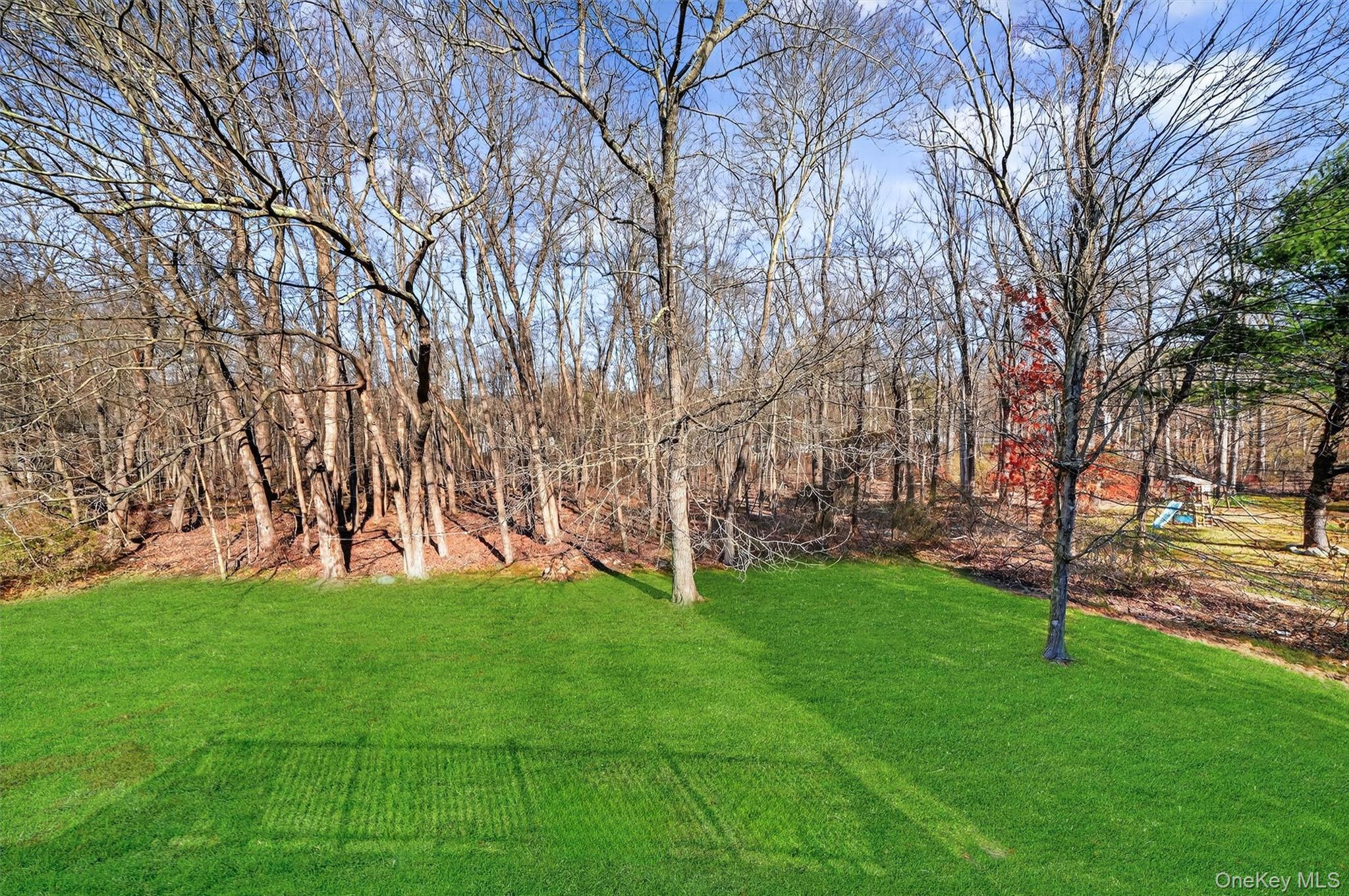 38 E Mayer Drive, Suffern, NY 10901