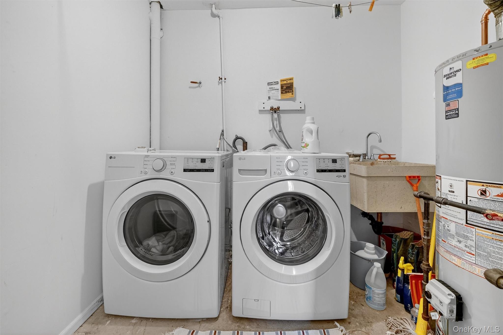 38 E Mayer Drive, Suffern, NY 10901