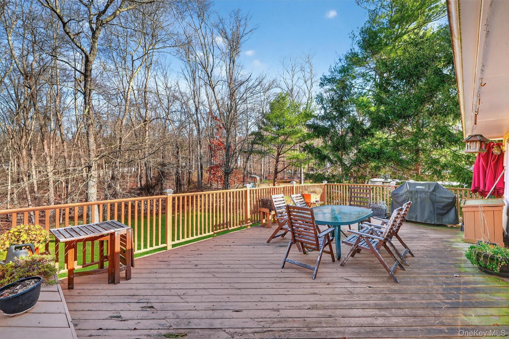 38 E Mayer Drive, Suffern, NY 10901