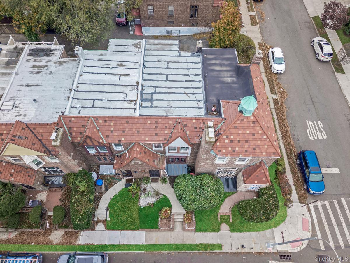 173-17 Sayers Avenue, Addisleigh Park, NY 11433