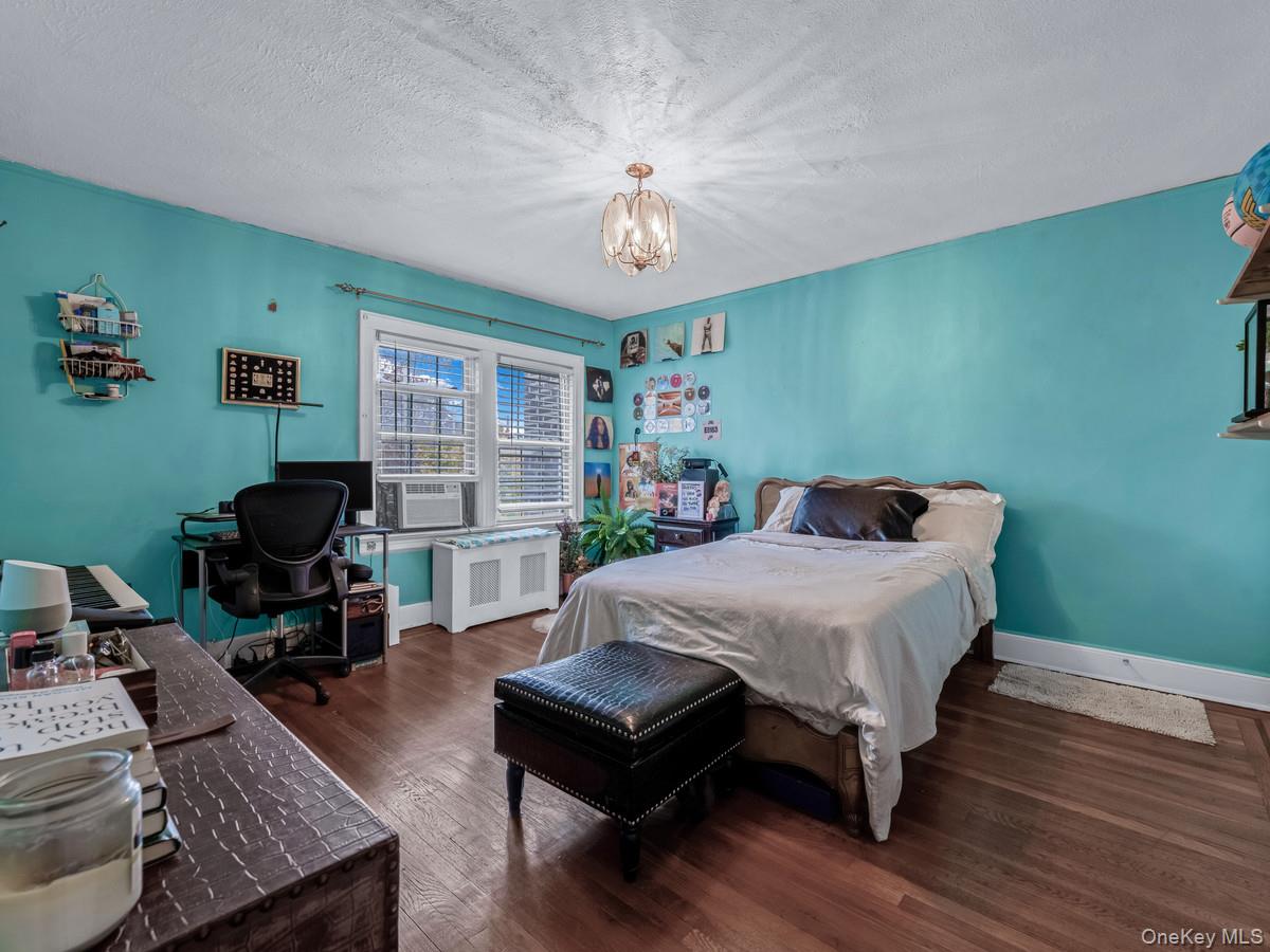 173-17 Sayers Avenue, Addisleigh Park, NY 11433