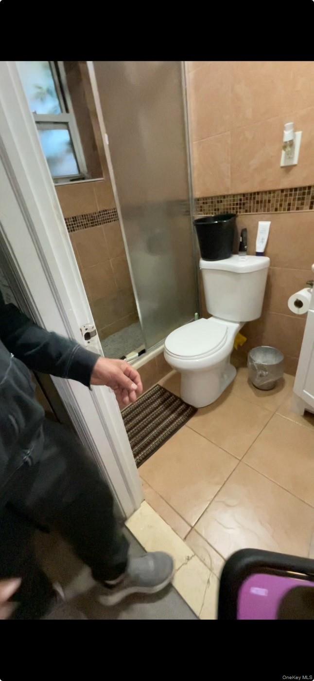 105-18 77th Street, Ozone Park, NY 11417