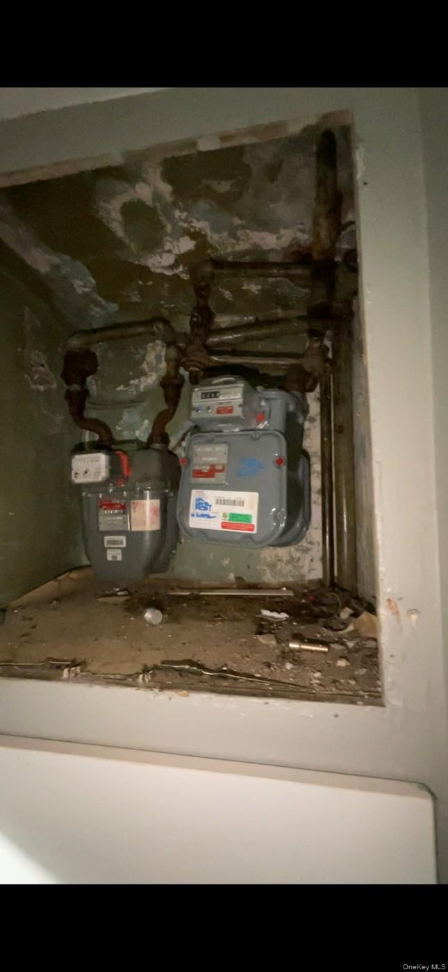 105-18 77th Street, Ozone Park, NY 11417