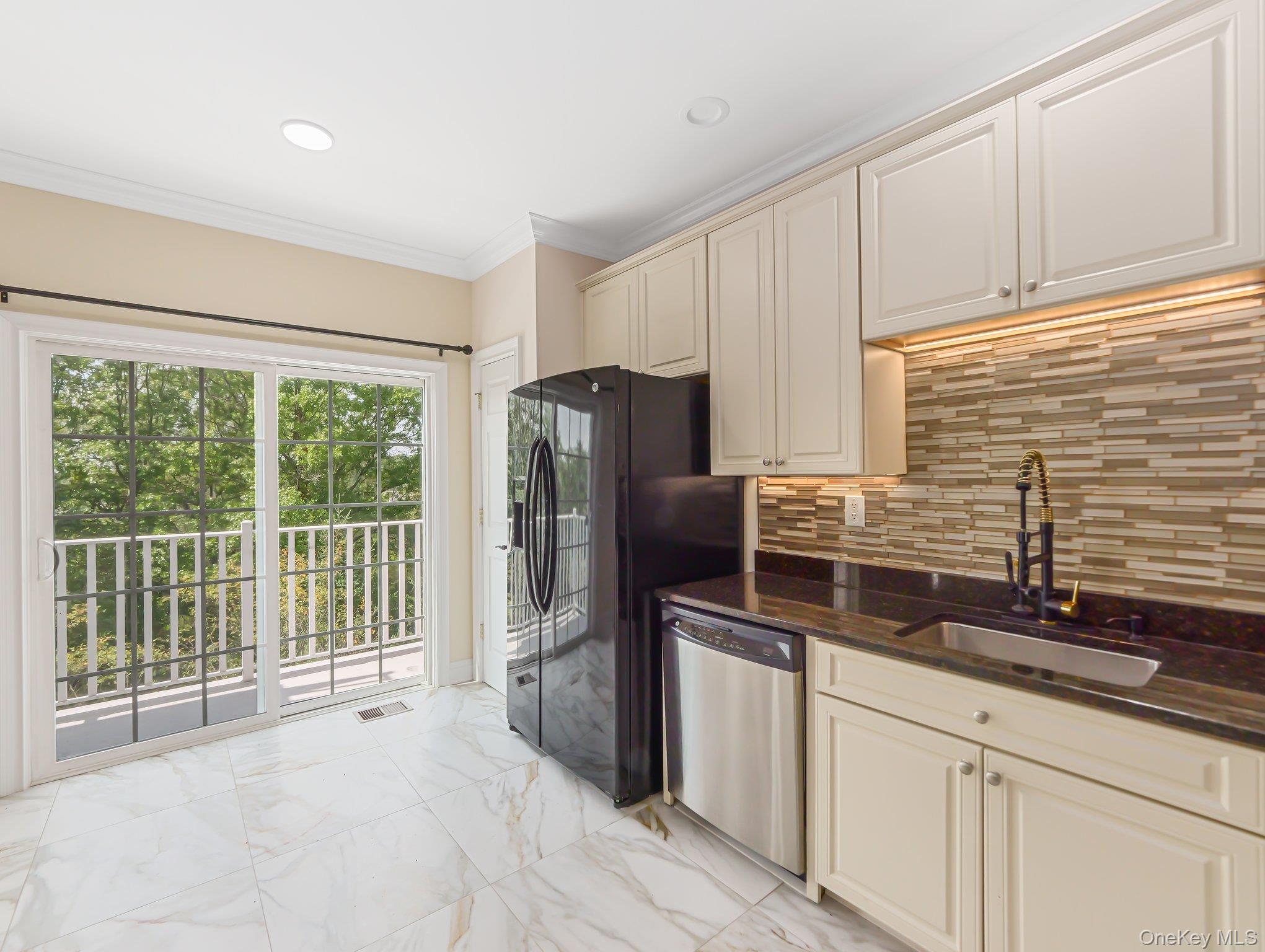 1115 Balsam Drive, New Windsor, NY 12553