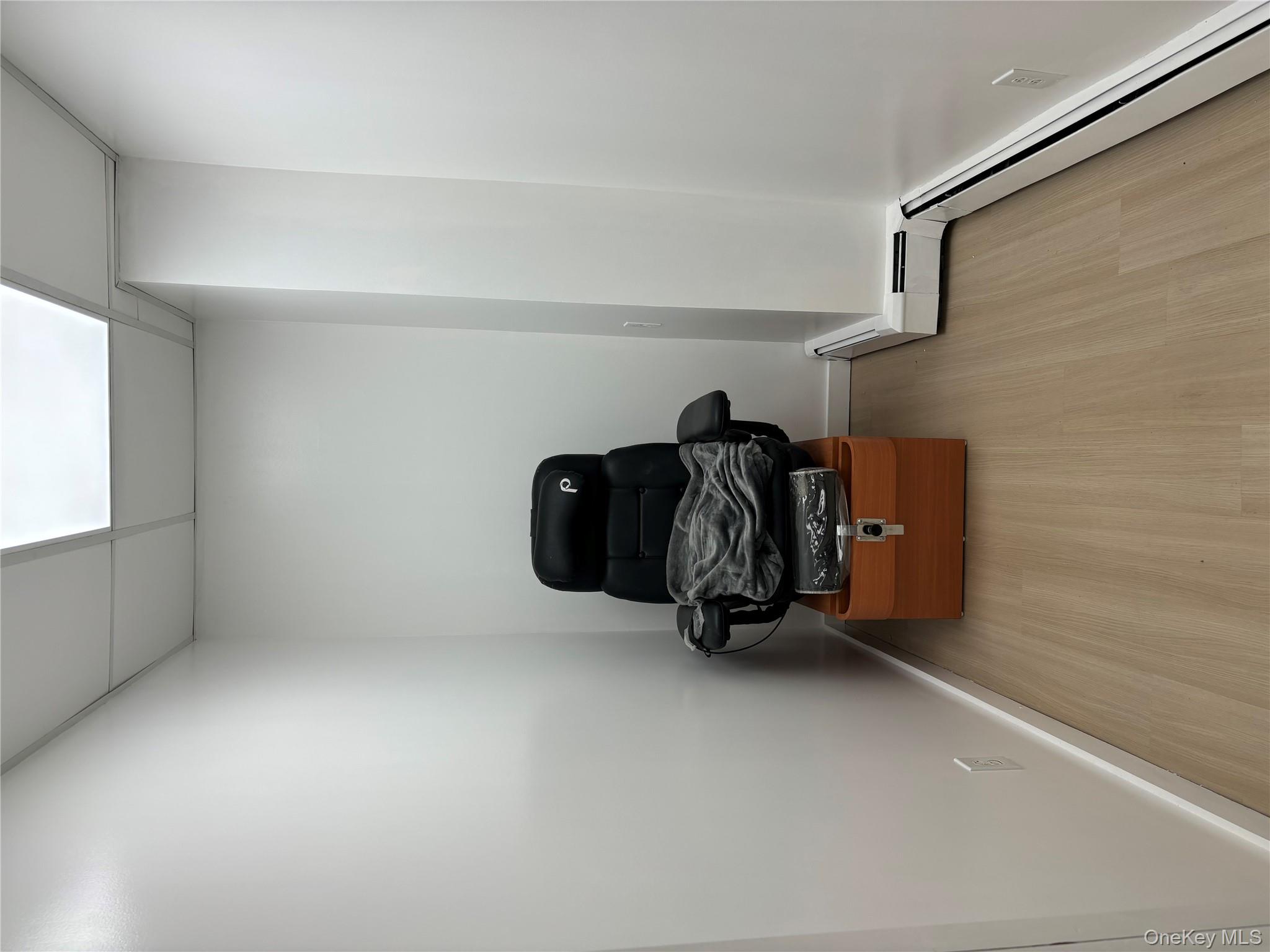 10 Verbena Avenue # First Floor, Front, Floral Park, NY 11001